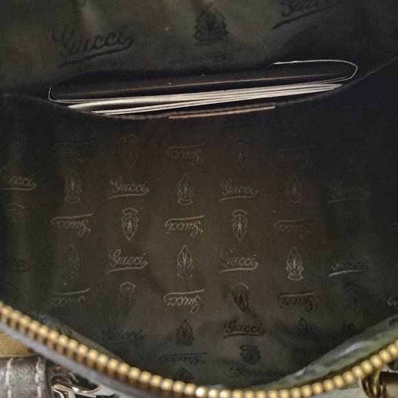 GUCCI BAG - Picture 10 of 15